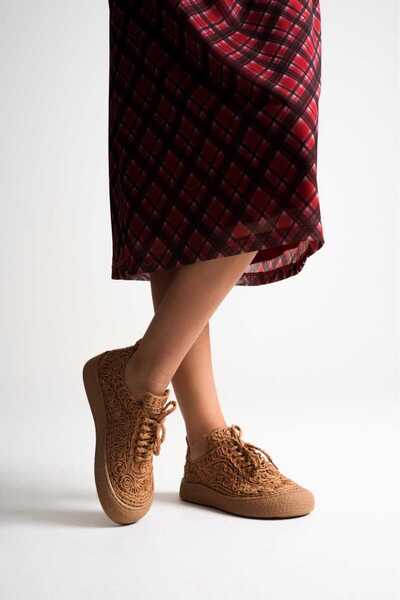 TOPUK Γυναικεία αθλητικά παπούτσια Tivor με ψάθινη πλέξη και λεπτομέρεια από ...