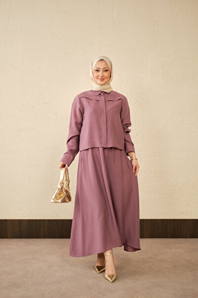 LOCCO Γυναικείο κοντό πουκάμισο με κρυφά κουμπιά μπροστά, σε χρώμα δαμασκηνί