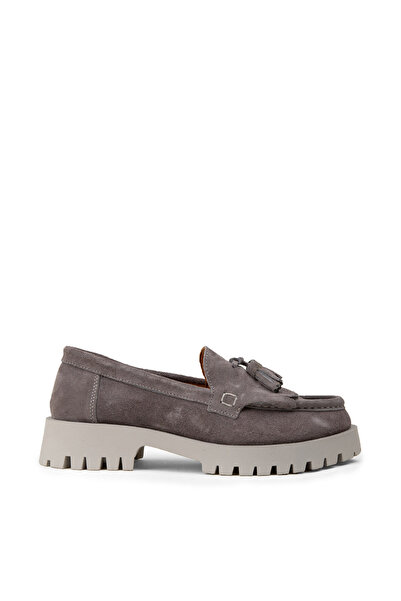 Deery Women's Genuine Suede Gray Tasseled Loafer
