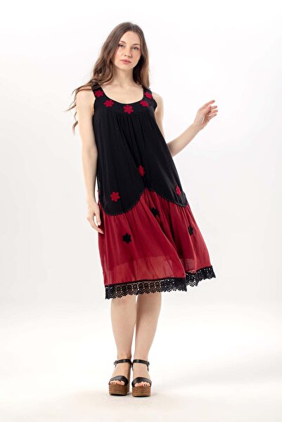 Eliş Şile Bezi Αμάνικο φόρεμα Daisy με στρογγυλή λαιμόκοψη και λεπτομέρεια απ...