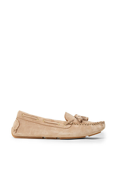 Deery Women's Suede Beige Tasseled Loafer Shoes