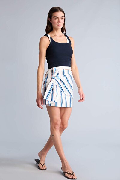 DeFacto Μίνι φούστα από ποπλίνα σε γραμμή Α με κανονική μέση H4567AX26SM