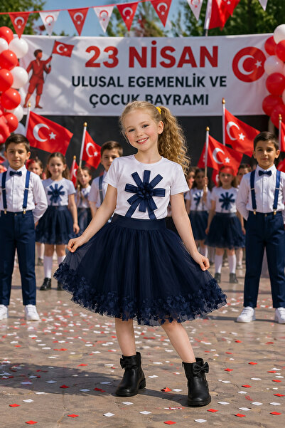 HER ŞEY NOTA www.herseynota.com Set cu fustă bleumarin pentru fete – Combinaț...