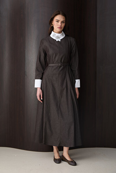 Melike Tatar Φόρεμα τζιν με λεπτομέρεια στο λαιμό 32-2791