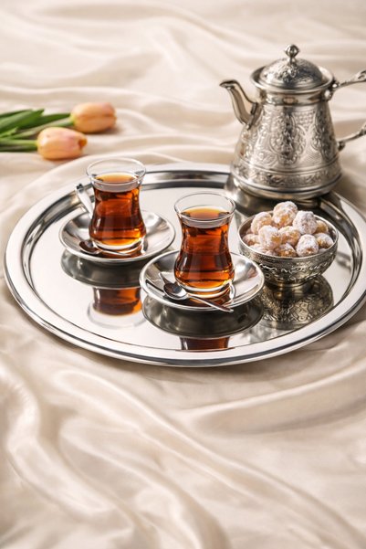 Simply Now Round Steel Serving Tray, Shiny Coffee and Tea Presentation Plate, Single Piece