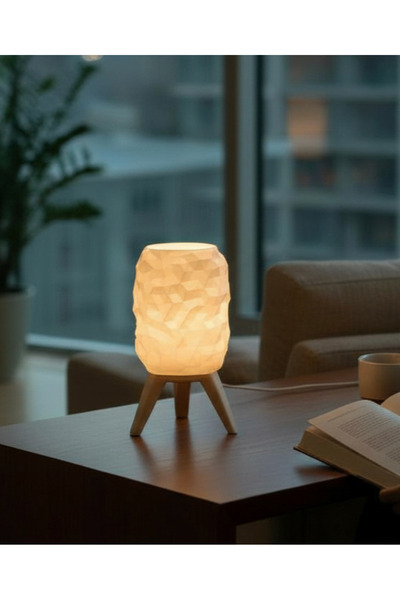 The Shogun Geolux – Decorative Tripod Table Lamp