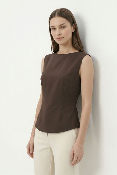 Rays Μπλούζα με λαιμόκοψη ποδηλάτου σε απόχρωση Bitter Brown 2820