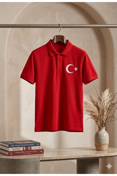 AURA MODİST Pamuklu Polo Yaka Ay Yıldızlı Kırmızı Kısa Kollu 23 Nisan 29 Ekim...
