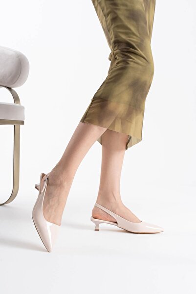 Zerenyus Παπούτσια με τακούνι Antibes Premium σε μπεζ λουστρίνι