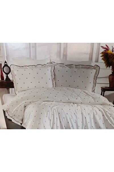 CMN SELFCARE Amore Hearted Bedding Set Nazi̇k Home