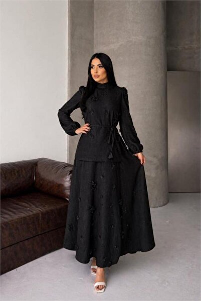 Neşeli Butik Γυναικείο μαύρο λινό υφασμάτινο κοστούμι με απλικέ λουλούδια και...