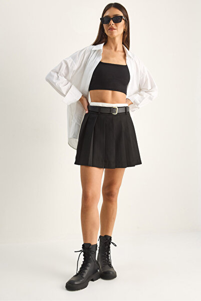 Bianco Lucci Women's Belt Detailed Pleated Mini Skirt with Shorts De261049 60...