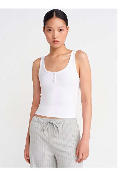 BERİ BUTİK Women's Buttoned Strap Top-White