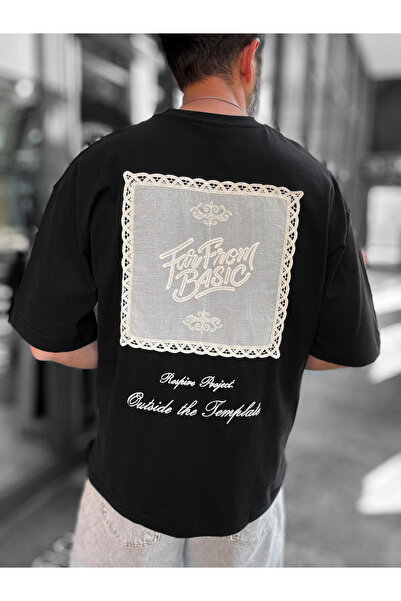 BYBASICMAN Черна тениска с бродиран детайл на гърба RES-1070