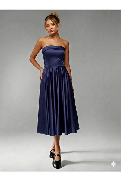 BORCKA TEKSTİL Βραδινό φόρεμα από σατέν με στράπλες και επιλογή μίντι τιράντες