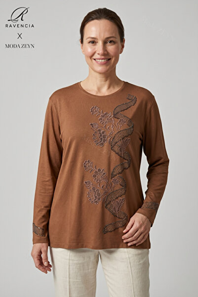 Ravencia Γυναικεία μπλούζα από βαμβακερό ύφασμα με σχέδιο βισκόζης και κεντημ...