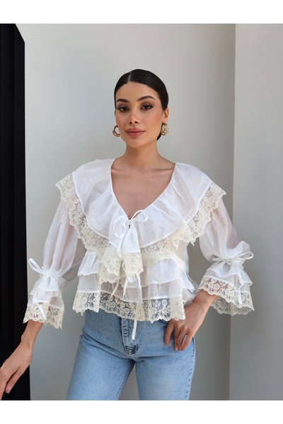 ESRAHELVACI Δαντελένια μπλούζα σιφόν με βολάν