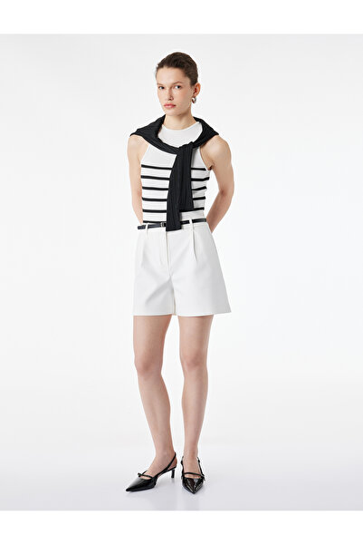 Koton Ψηλόμεσο σορτς βερμούδα με λεπτομέρεια ζώνης από μείγμα βισκόζης και τσ...