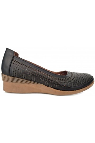 scv Pantofi de damă din piele perforată
