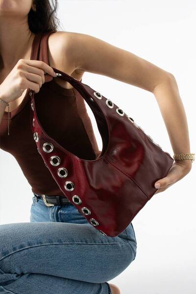 H&D COLLECTİON Γυναικεία τσάντα χειρός και ώμου με λεπτομέρεια από ασημί ύφασμα