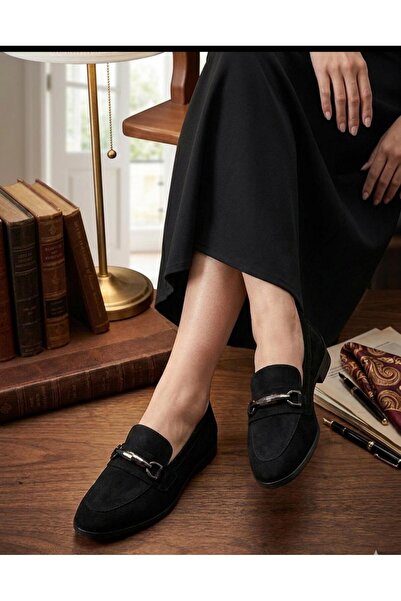 Daloğlu 340-K656 Μαύρα σουέτ γυναικεία παπούτσια με αγκράφα Loafer Ballerina