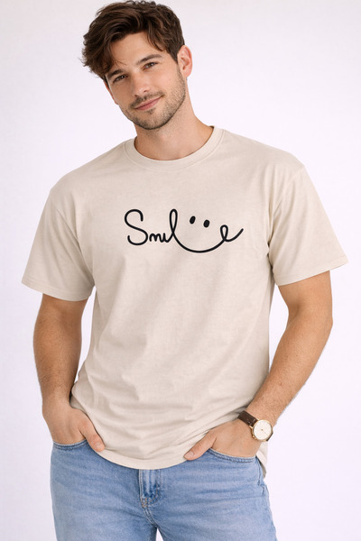 NEVERMIND Unisex Tişört Smile Baskılı Basic Oversize Günlük Rahat %100 Bej