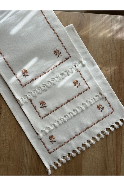tubaatasarim Kırık beyaz kumaşta el işlemeli 3 parça salon takımı
