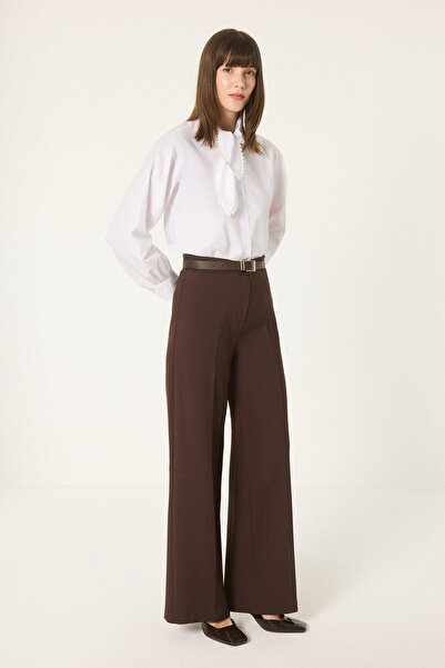 Touché Privé قميص مطرز على الياقة