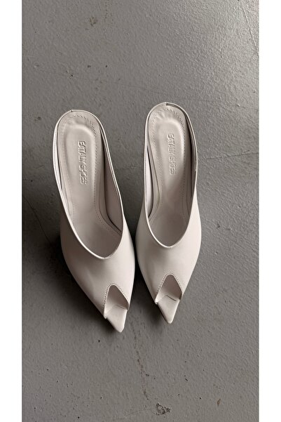 Eataly Shoes Παντόφλες με τακούνι Elmira Skin με μυτερή μύτη, λευκές