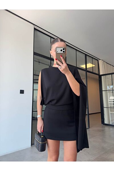 BB Bensu Buyruk ΣΕΤ ΜΟΝΟΜΑΝΙΚΗ ΑΣΥΜΜΕΤΡΙΚΗ ΜΠΛΟΥΖΑ ΣΟΡΤΣ ΦΟΥΣΤΑ ΜΑΥΡΟ