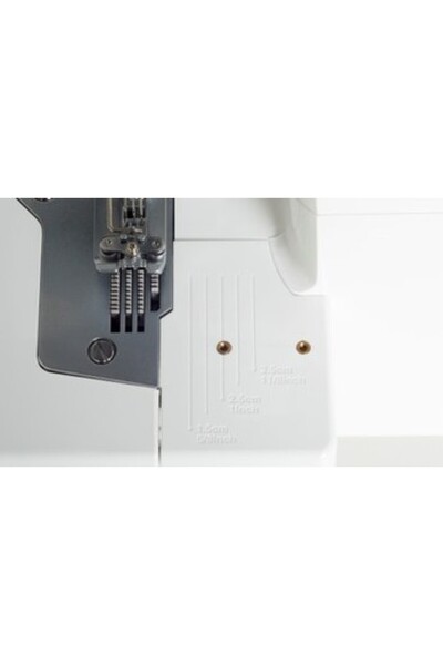 Juki Masina de surfilat casnica 2 ace patru fire MCS-1500