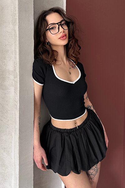 Chicup Aura Women's Black Cropped Ribbed Knitted Blouse