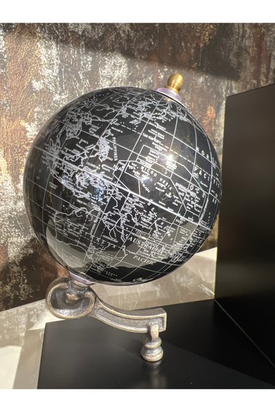 KARCILAR HOME STORE Black Book Holder with World Map