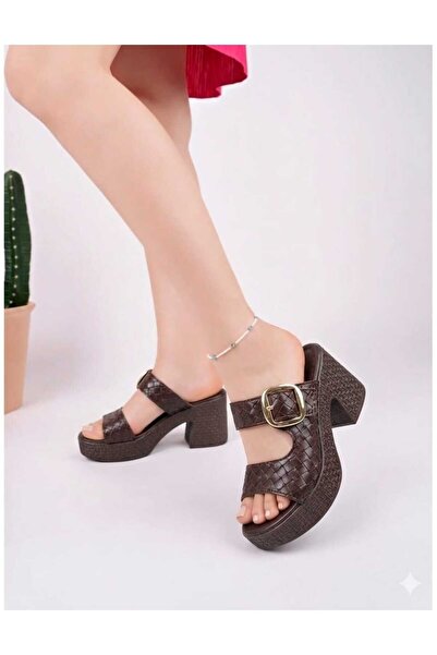 ÖzStep Classic Wedge Heeled Sandals with Side Buckle Detail