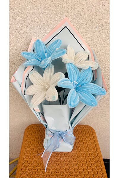 Amazing Bouquet of Blue and White