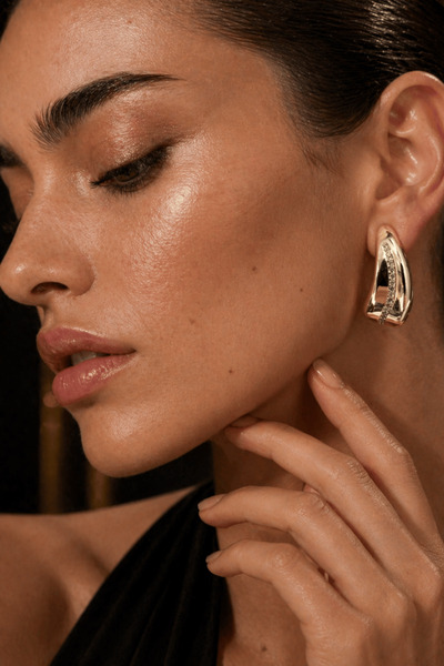 King Bee Luna Series Women's Gold Color Zircon Stone Modern Earrings - Specia...