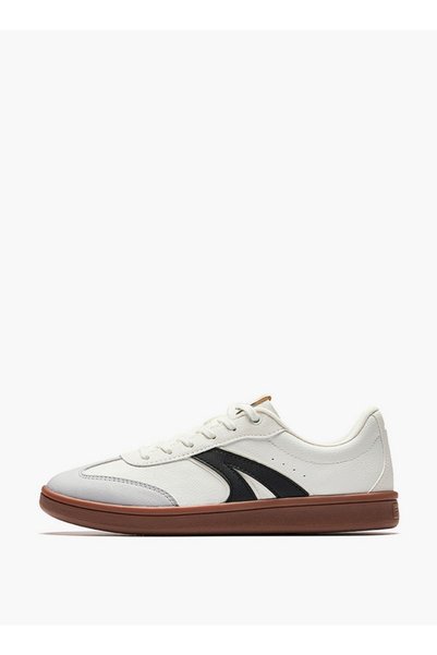 Anta Women Lace-Up Sneakers - TT BERLIN