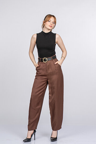 MissVina Παντελόνι Rosaria από ύφασμα με στενό τελείωμα σε σχήμα μπαλονιού