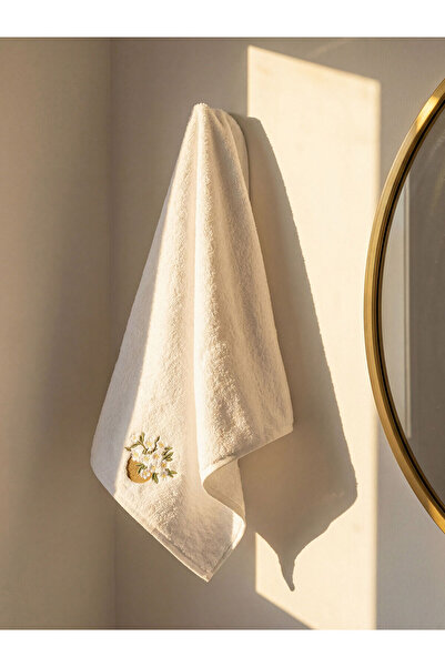 LC Waikiki Nevavm Floral Cotton Face Towel 50X80 cm