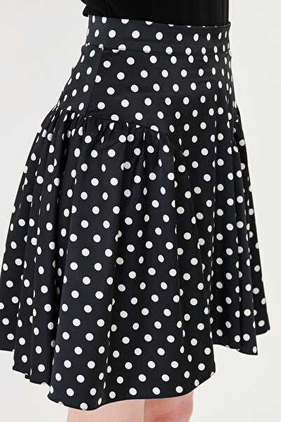 FARBE ER FASHION ΚΑΛΟΚΑΙΡΙΝΗ Μαύρο-λευκή πουά φούστα