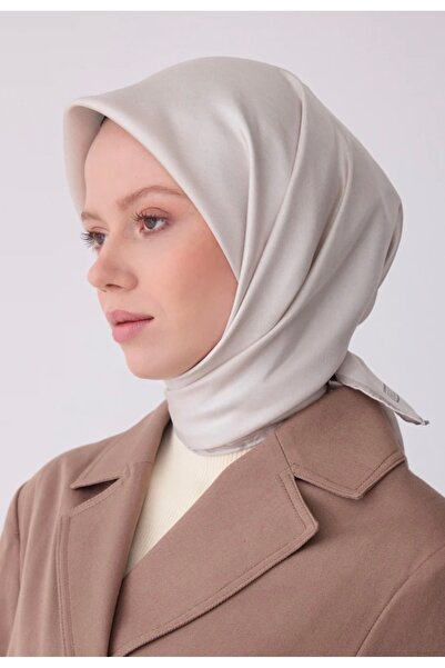 Belli Bej Klasik Desen %100 Twill İpek Eşarp 4305-53