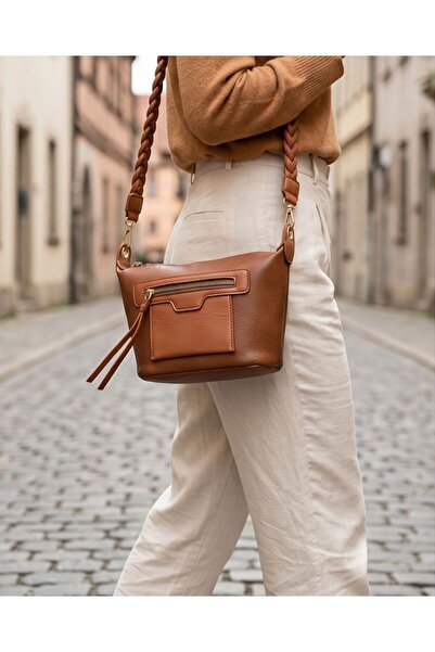 B&T Bujiteri Traditional Model Women's Shoulder Bag with Knitting Details