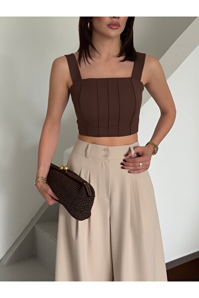 Nadrina ΛΕΪΖΕΡ ΚΟΜΜΕΝΟ ΜΠΟΥΣΤΙΕΡ ΜΕ ΛΕΠΤΟΜΕΡΕΙΕΣ ΣΕ ΣΤΥΛ ΓΡΑΣΟΥ