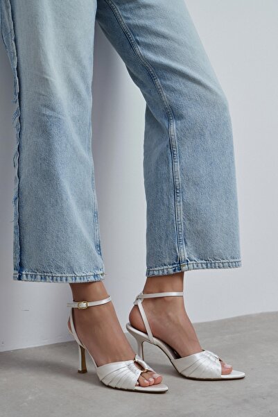 NİŞANTAŞI SHOES Γυναικεία παπούτσια με λεπτό τακούνι Raven Sedef Satin με λου...