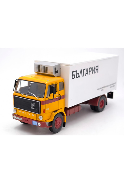 DEAGOSTINI 1:43 Volvo F-89 Model Truck - Diecast Collectible Truck (Metal Cabin)