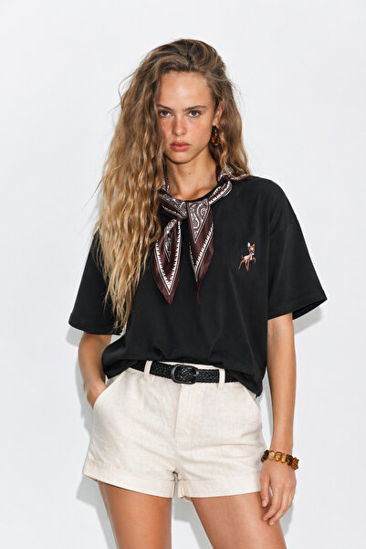 Diviny Γυναικείο καφέ μπλουζάκι Garni με λεπτομέρεια κασκόλ και κέντημα, μοντ...