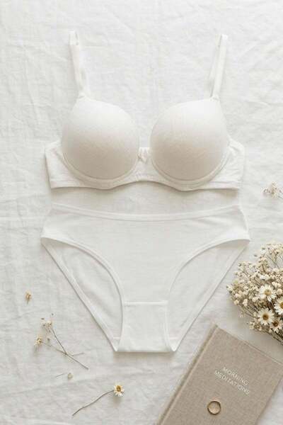 lamelif Σετ σουτιέν με ενίσχυση από χτενισμένα βαμβακερά υφάσματα Εκρού