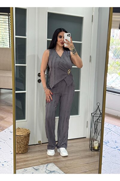 inci bayan giyim ΓΥΝΑΙΚΕΙΟ ΣΕΤ ΔΥΟ ΤΕΜΑΧΙΩΝ ΜΕ ΛΑΙΜΟΚΟΨΗ ΣΕ ΣΧΗΜΑ V ΚΑΙ ΔΙΠΛΟ...