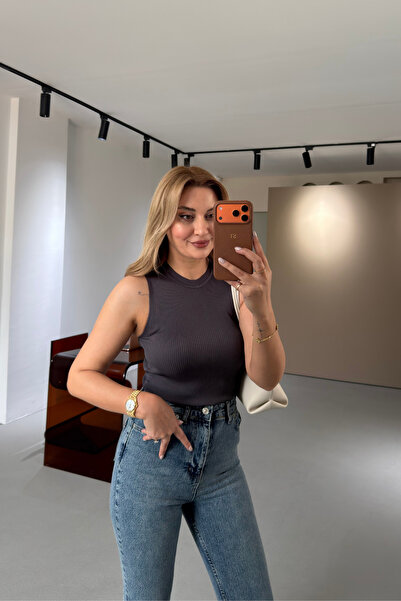 Sezgi Tekin Anthracite Ribbed Sleeveless Knitwear