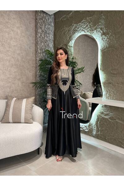 TREND جلابية طويل اسود مطرزة